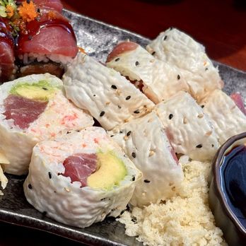 Sakura Sushi and Hibachi - Tuna, avocado and crabmeat with soy paper - Sushi Bars Near Me - Gretna, Louisiana