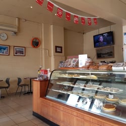 Oakleigh Hot Bread Kitchen - Inside