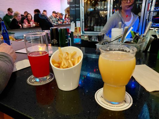 Chinn's International by null