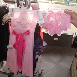 Lover's Lane - Ruffle panties and pink negligée piece with bow