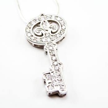 The Collegiate Standard - N-2001-KKG - Jewelry Near Me - Pomona, California The Collegiate Standard - N-2001-KKG - Jewelry Near Me - Pomona, California