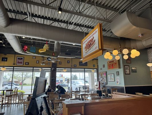 Potbelly Sandwich Shop by null