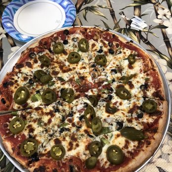 Ocean View Pizzaria - Large vegetarian pizza - Pizza Near Me - Ocean View, Hawaii