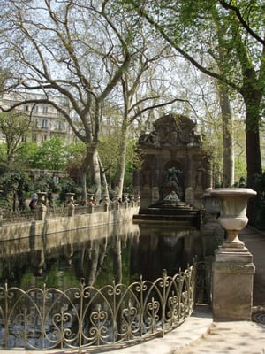 Medici Fountain by null