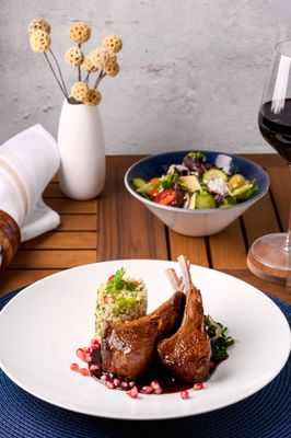 Shoreside Restaurant and Bar by null