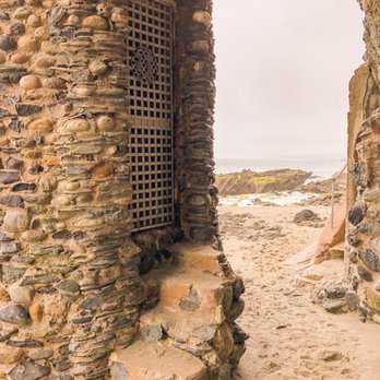 Pirate Tower - Landmarks & Historical Buildings Near Me - Laguna Beach, California Pirate Tower - Landmarks & Historical Buildings Near Me - Laguna Beach, California