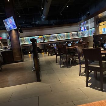Yard House - Seating - New American Near Me - Indianapolis, Indiana Yard House - Seating - New American Near Me - Indianapolis, Indiana