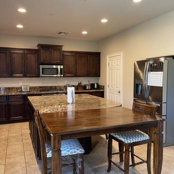 Sis Cleaning - Home Cleaning Near Me Sis Cleaning - Home Cleaning Near Me