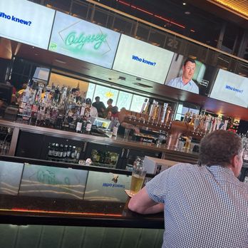 Sidecar Social Frisco - Bar - Sports Bars Near Me - Frisco, Texas