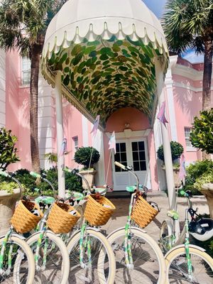 Swifty's at the Colony Palm Beach by null