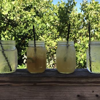 Aunt Catfish's - Drinks while waiting for a table (and waters, because yowzah) - Southern Near Me - Port Orange, Florida