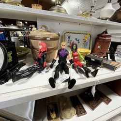 OUI Thrift Store