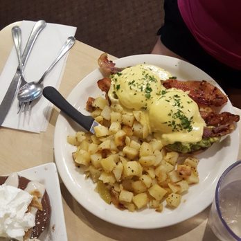Toast - California Benedict - Breakfast & Brunch Near Me - Littleton, Colorado Toast - California Benedict - Breakfast & Brunch Near Me - Littleton, Colorado