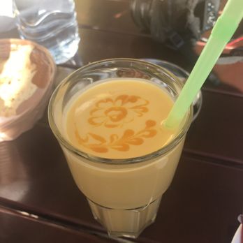 Lotus - Mango lassi is delicious - Indian Near Me - Berlin, BE