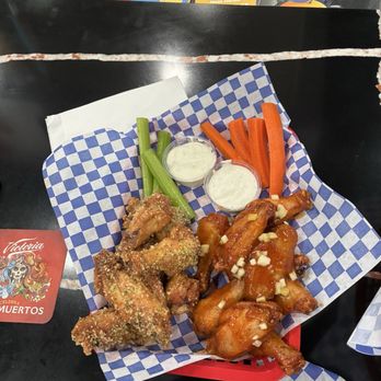 Pop's Wings - Sports Bars Near Me - Downey, California Pop's Wings - Sports Bars Near Me - Downey, California