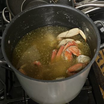 Foodnet Supermarket - Making Garlic Crab (Cooked and Cleaned by Me). - Grocery Near Me - San Leandro, California