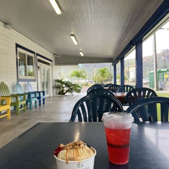 Kind Koffee - Acai bowl, hibiscus lilikoi lemonade - Coffee & Tea Near Me - Lihue, Hawaii