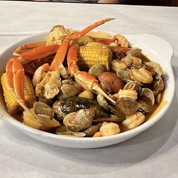 Crab Season - combo #3 - Seafood Near Me - Bellevue, Washington Crab Season - combo #3 - Seafood Near Me - Bellevue, Washington