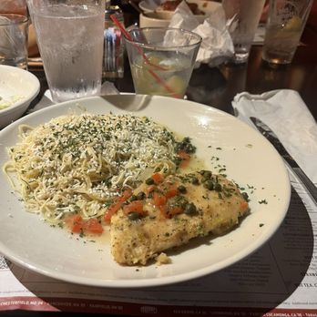 The Old Spaghetti Factory - Chicken Piccata - Italian Near Me - St. Louis, Missouri