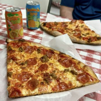 Boston's North End Pizza - Pizza Near Me - Kailua, Hawaii