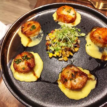 Gordon Ramsay Hell’s Kitchen - Scallops Appetizer. My mother absolutely loved it. - Bars Near Me - Mashantucket, Connecticut