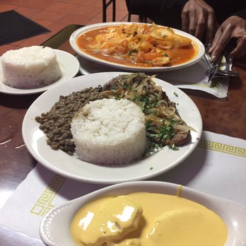 El Eslabon Restaurant - Peruvian Near Me - West New York, New Jersey