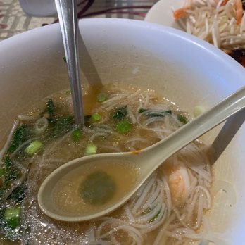 New Thai Cuisine - My wife and I whent to New Thai Cuisine abd we were surved our food in dirty Bowls, they dont wash their dishes. - Thai Near Me - Merced, California
