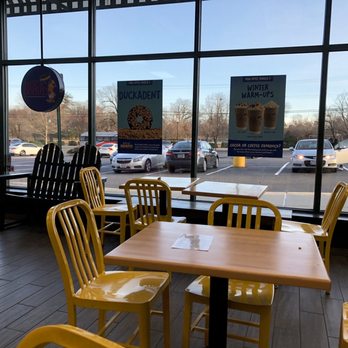 Duck Donuts - Interior - Donuts Near Me - Fairfax, Virginia Duck Donuts - Interior - Donuts Near Me - Fairfax, Virginia