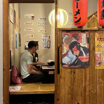 Ichiza 2 Hanare - Table of 4 - Izakaya Near Me - Las Vegas, Nevada