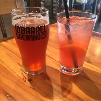 10 Barrel Brewing - his and hers - Breweries Near Me - Boise, Idaho