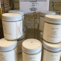 Riche Organics - Chicago or New York inspired scents. Roam soy candles.