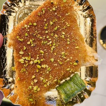 Zmzm Sweets - 1 Piece Kunafa (crispy) - Middle Eastern Near Me - Chicago Ridge, Illinois