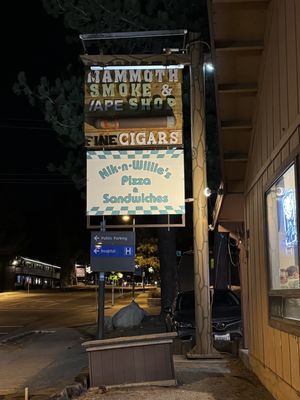 Nik-N-Willie's Pizza-n-Subs by null