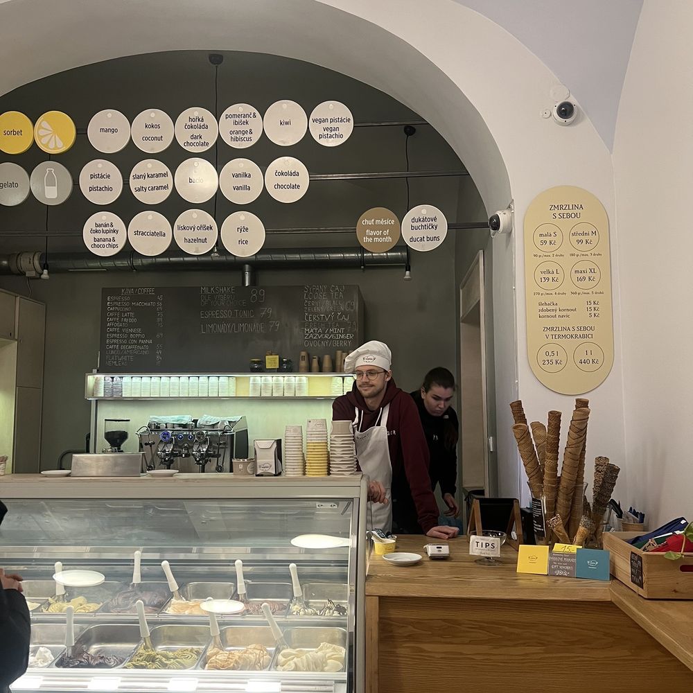 Angelato - Ice Cream & Frozen Yogurt Near Me - Prague, Puerto Rico