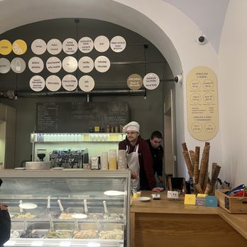 Angelato - Ice Cream & Frozen Yogurt Near Me - Prague, Puerto Rico