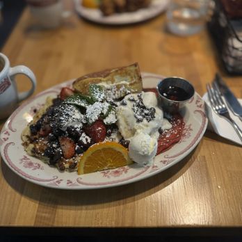 Plain Jane - PJ's Sweet Flight - Breakfast & Brunch Near Me - San Francisco, California Plain Jane - PJ's Sweet Flight - Breakfast & Brunch Near Me - San Francisco, California