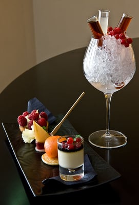 Hôtel Marignan Champs-Élysées by null