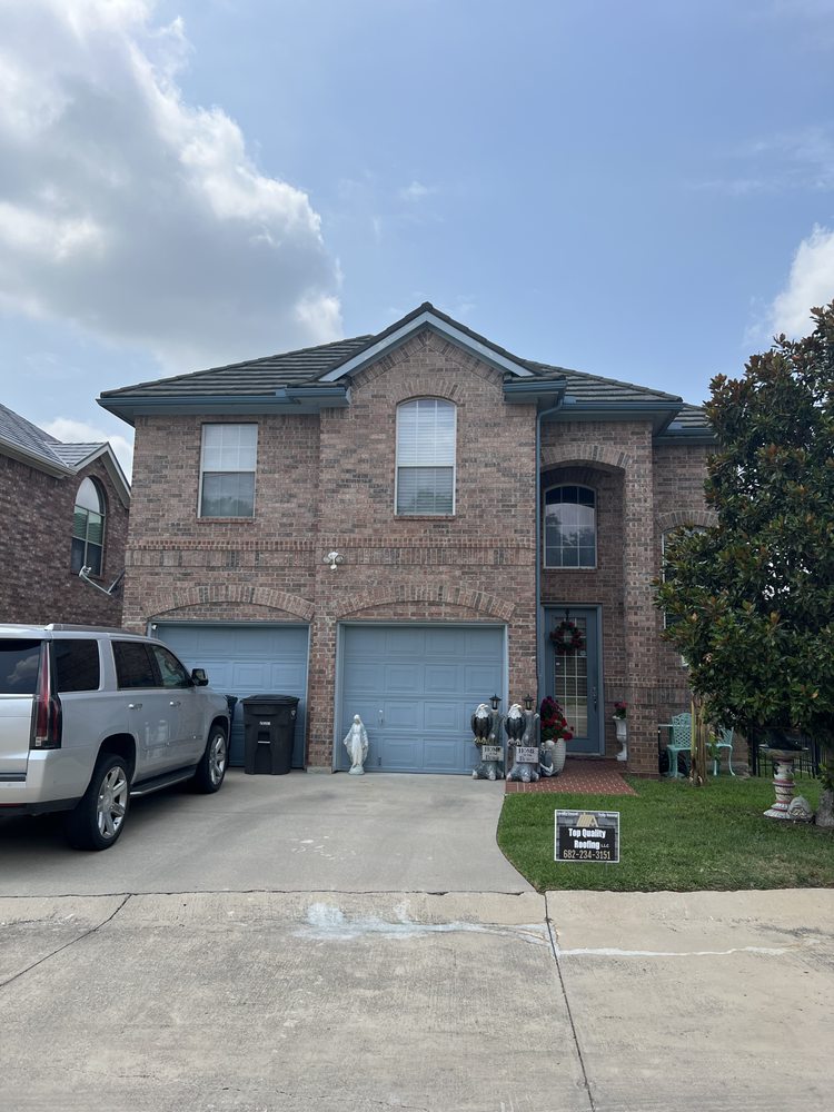 Slide of Top Quality Roofing