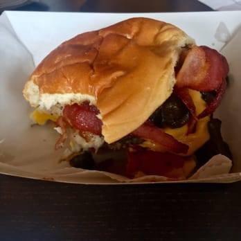 M Shack - Sunrise burger - American Near Me - Ponte Vedra Beach, Florida M Shack - Sunrise burger - American Near Me - Ponte Vedra Beach, Florida