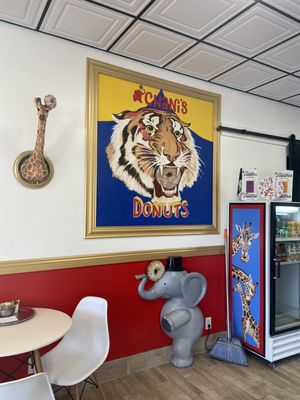 Chani's Donuts (Shaw-nees) by null