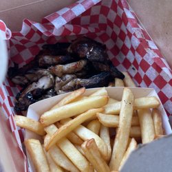 Vegan Sol - Jerk Mushrooms and Fries