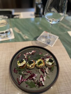 Resto L'Antoinette French American Bistro by null