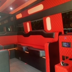 Classic Limo & Sedan Service - Mercedes Limo