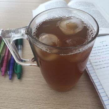 Coffee House - Un thé glacé à la mangue - Cafes Near Me - Avignon, 84