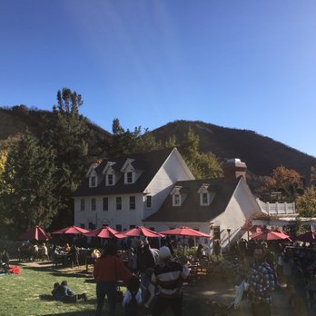 Riley's Farm - The restaurant and bakery. - Fruits & Veggies Near Me - Oak Glen, California