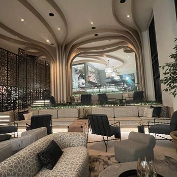 Oak & Amber - Lounge area - Seafood Near Me - San Antonio, Texas