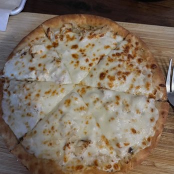 Whitey's - White pizza with chicken and onions - Burgers Near Me - Richfield, Ohio