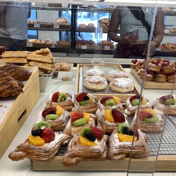 Paris Baguette - Bakeries Near Me - Chicago, Illinois Paris Baguette - Bakeries Near Me - Chicago, Illinois