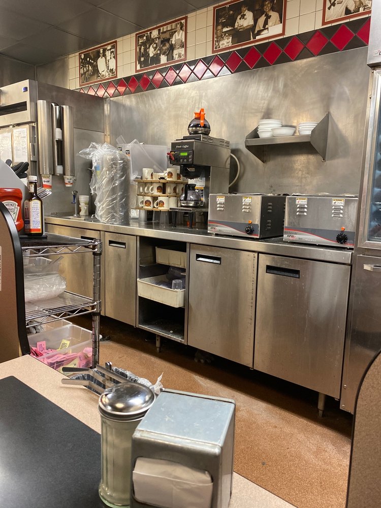 Waffle House Savannah, Savannah Roadtrippers