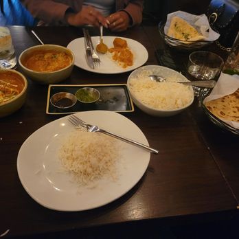 Kama - 2 Chicken Tikka Masala/Makhani, Butter Naan, rice - Indian Near Me - La Grange, Illinois Kama - 2 Chicken Tikka Masala/Makhani, Butter Naan, rice - Indian Near Me - La Grange, Illinois